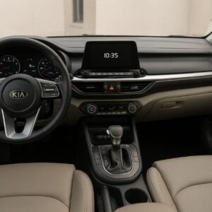 Kia Forte 2020 Cinza – Conectividade e Conforto ao Seu Volante