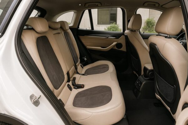 BMW X1 2016 Branco – Estilo e Performance na Medida Certa - Image 3
