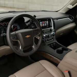 Chevrolet Suburban 2018 Preto – Espaço, Força e Sofisticação